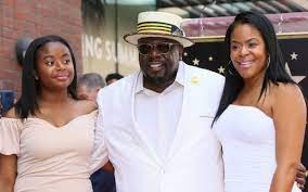 Is Cedric The Entertainer Still Alive